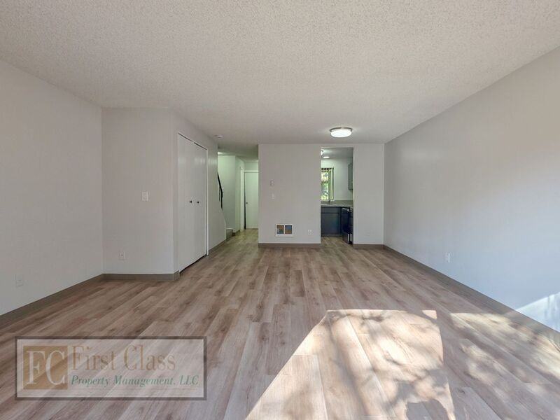 19465 Nw Mahama Pl #C - Photo 4 of 22