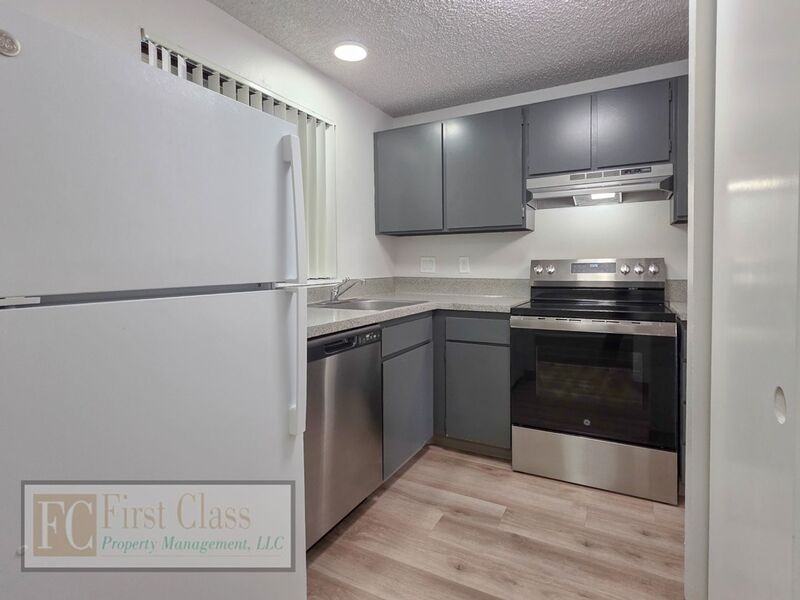 19465 Nw Mahama Pl #C - Photo 5 of 22