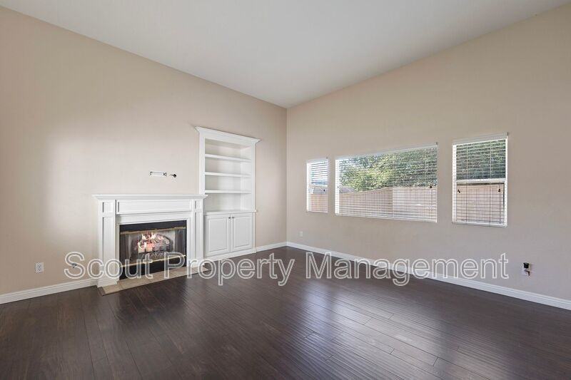 43093 Teramo St - Photo 2 of 24