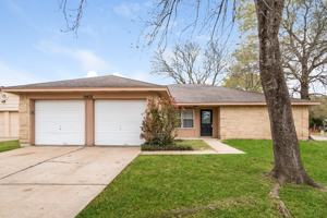 featured image of 19402 San Gabriel Dr