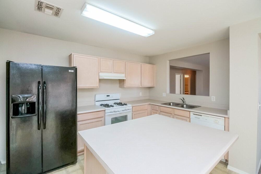 8138 S Sunny Sky Pl - Photo 7 of 16