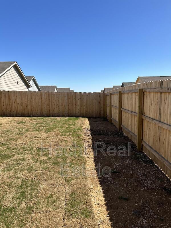 5813 Texas Spur - Photo 6 of 38