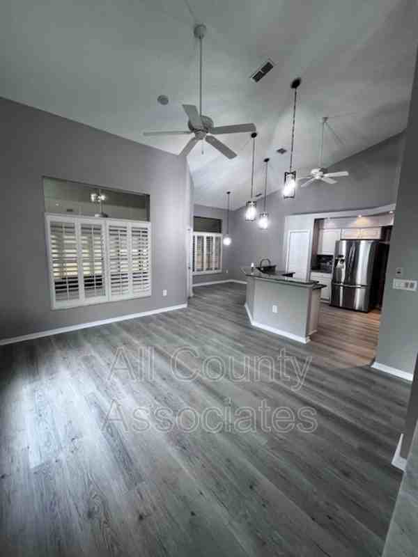 6221 Misty Meadow Loop - Photo 3 of 19