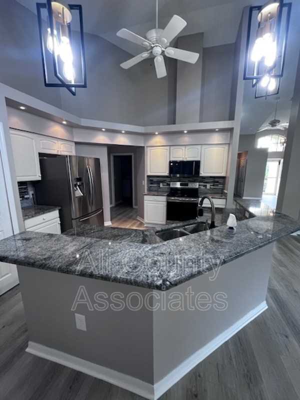 6221 Misty Meadow Loop - Photo 7 of 19