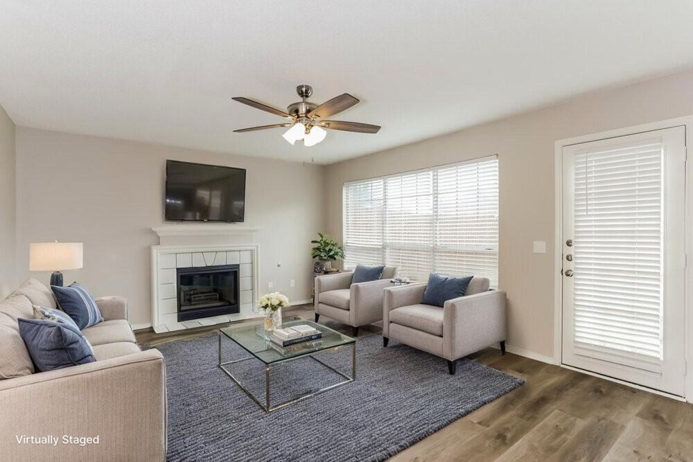 1631 Chapman St - Photo 4 of 20