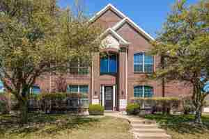 featured image of 925 Trailwood Dr