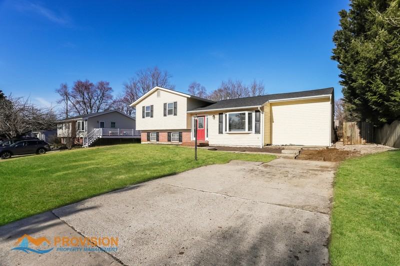 3025 Rock Dr - Photo 2 of 33