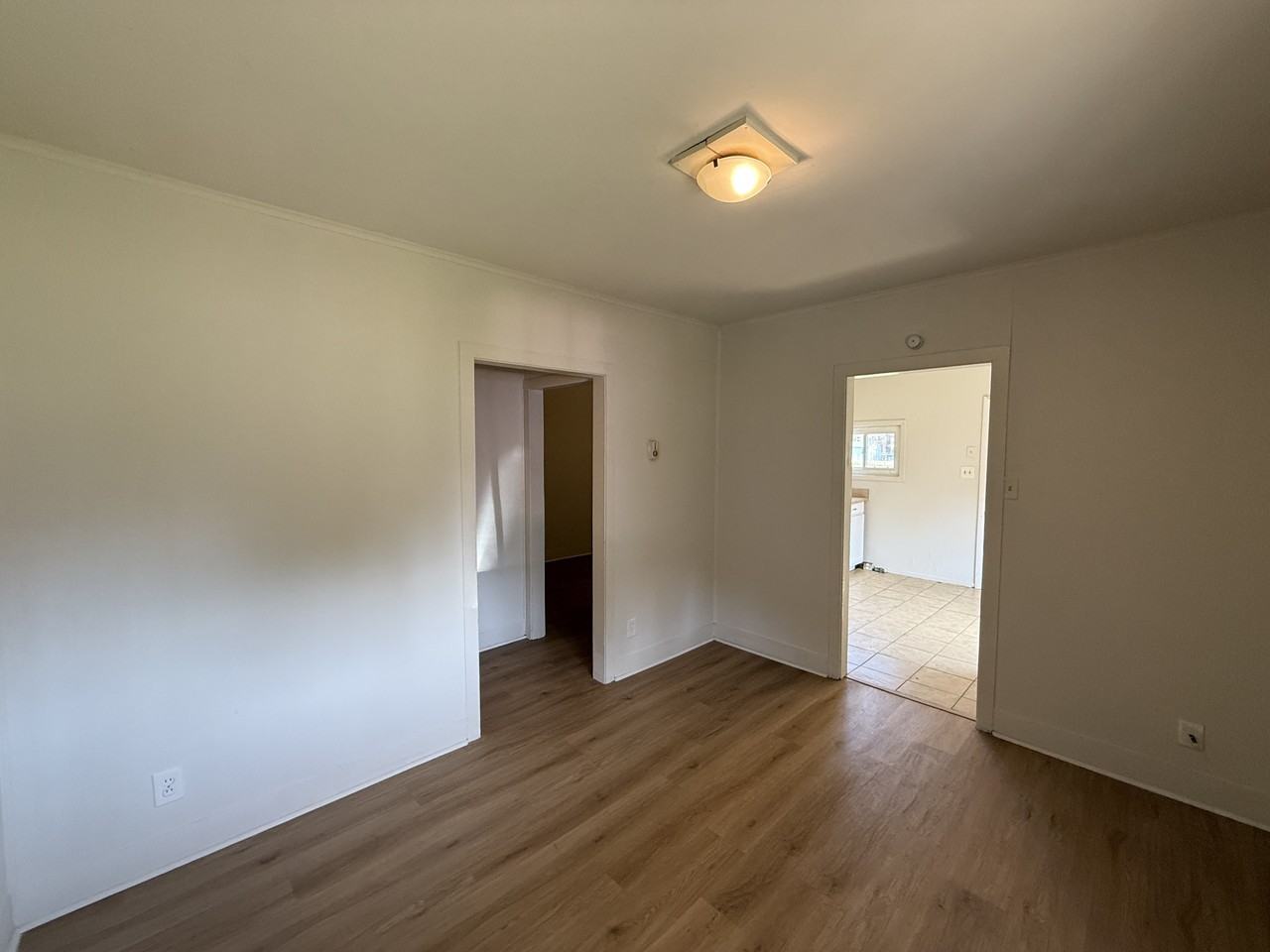 303 Powell Street - Photo 3 of 15