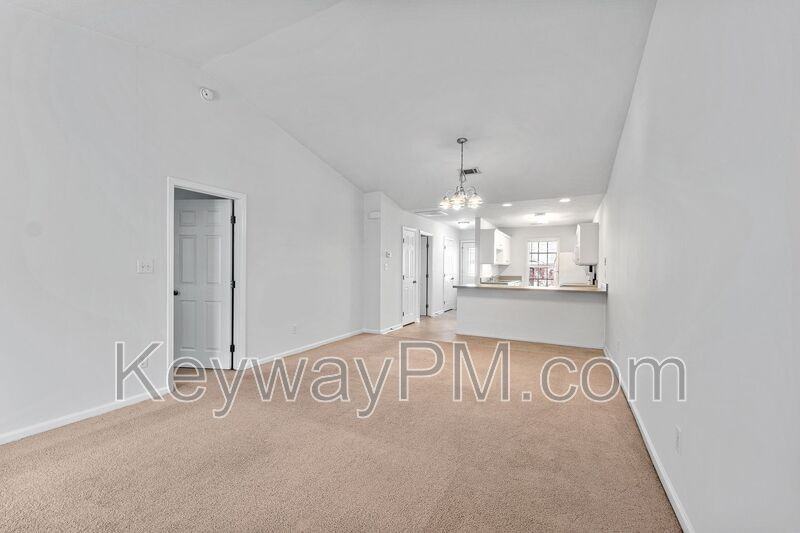130 Bennington Ln - Photo 5 of 17