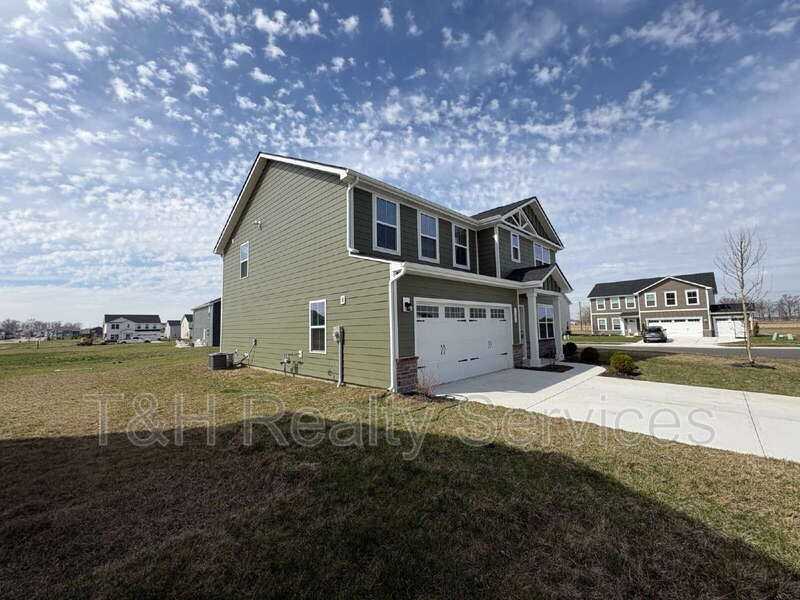 7183 Finley Creek Dr - Photo 3 of 24