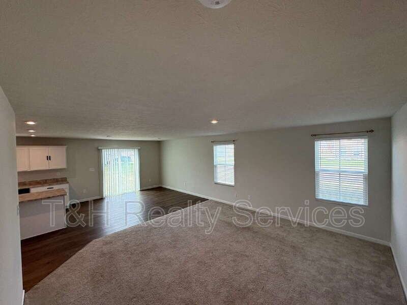 7183 Finley Creek Dr - Photo 5 of 24