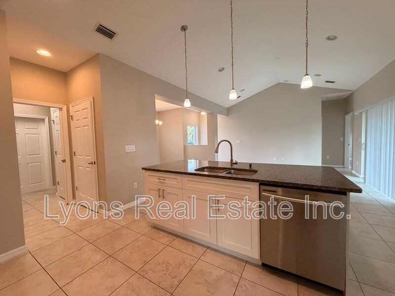2929 Alhaven Ter - Photo 6 of 34