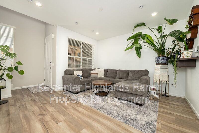 8377 Lorenzo Ln #B - Photo 3 of 12