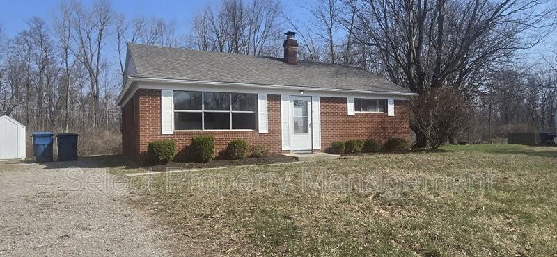 536 Royalton Dr - Photo 2 of 19