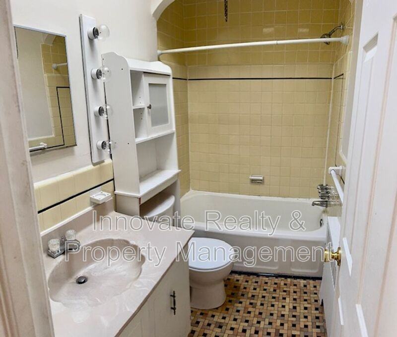 4400 Sheffield Ave #2 - Photo 6 of 13