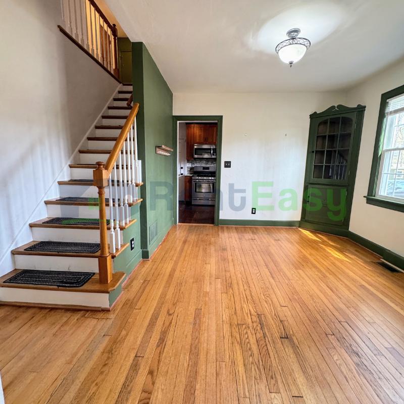 8533 Circle Dr - Photo 7 of 34