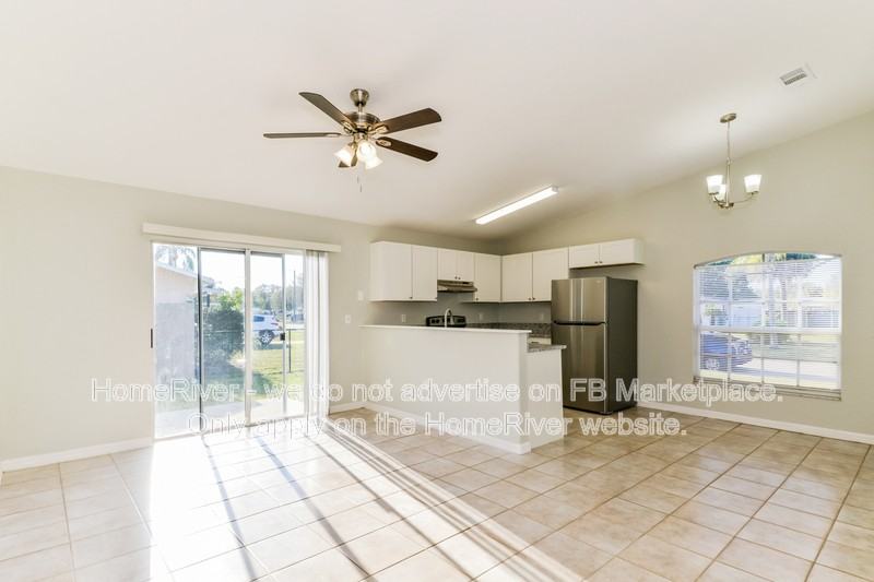 6033 Flora Ter - Photo 3 of 17