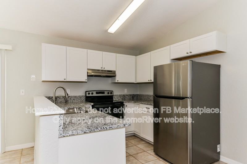 6033 Flora Ter - Photo 6 of 17