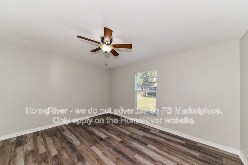 6033 Flora Ter - Photo 7 of 17