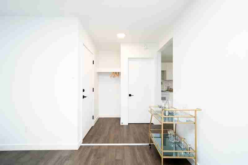 10021 154 St Nw #6 - Photo 4 of 15