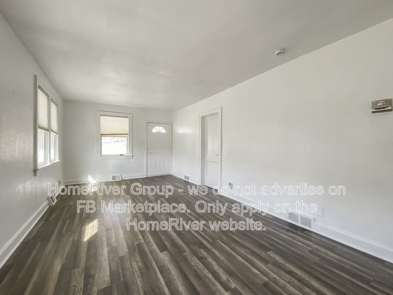 4525 Booth St - Photo 2 of 20