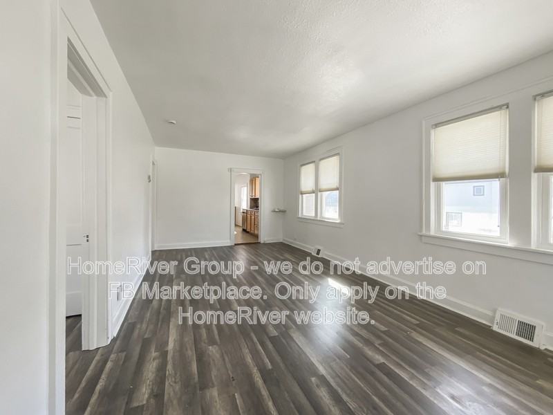 4525 Booth St - Photo 3 of 20