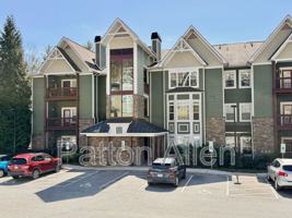 featured image of 1000 Olde Eastwood Village Blvd #307