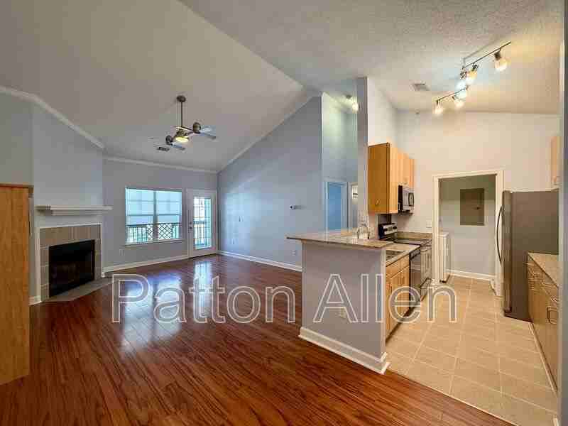 1000 Olde Eastwood Village Blvd #307 - Photo 3 of 35