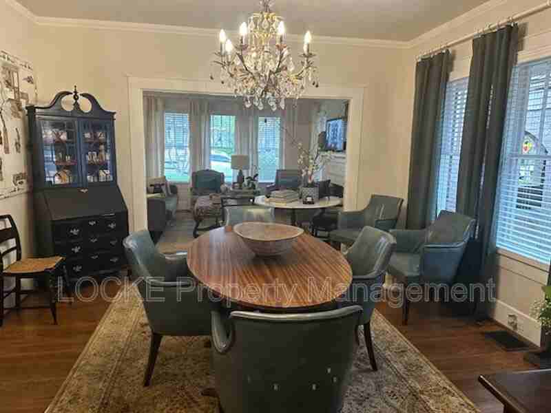 2615 Cockrell Ave - Photo 4 of 10