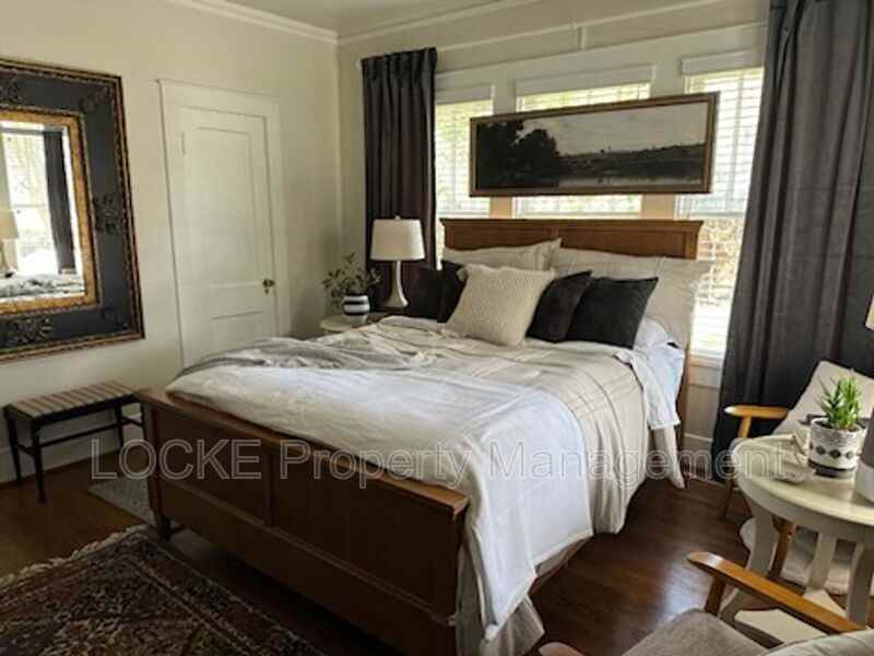 2615 Cockrell Ave - Photo 7 of 10