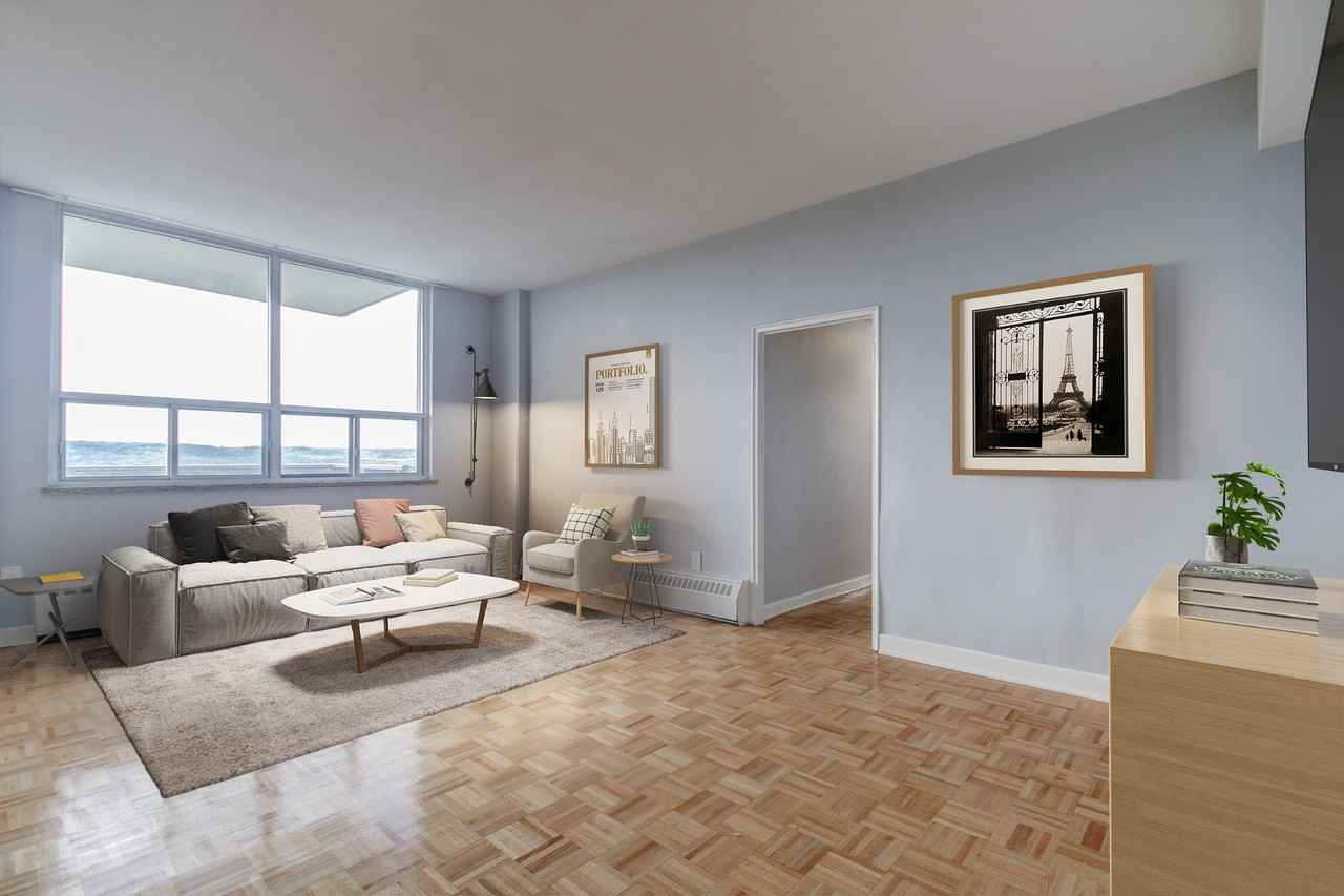 Camelot Towers: 1001 Main Street - Photo 3 of 14