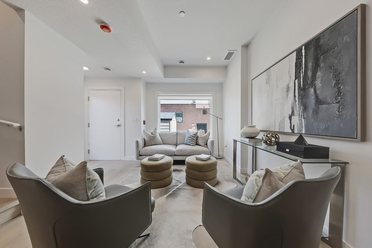 Bridgeland Avas - Photo 3 of 15