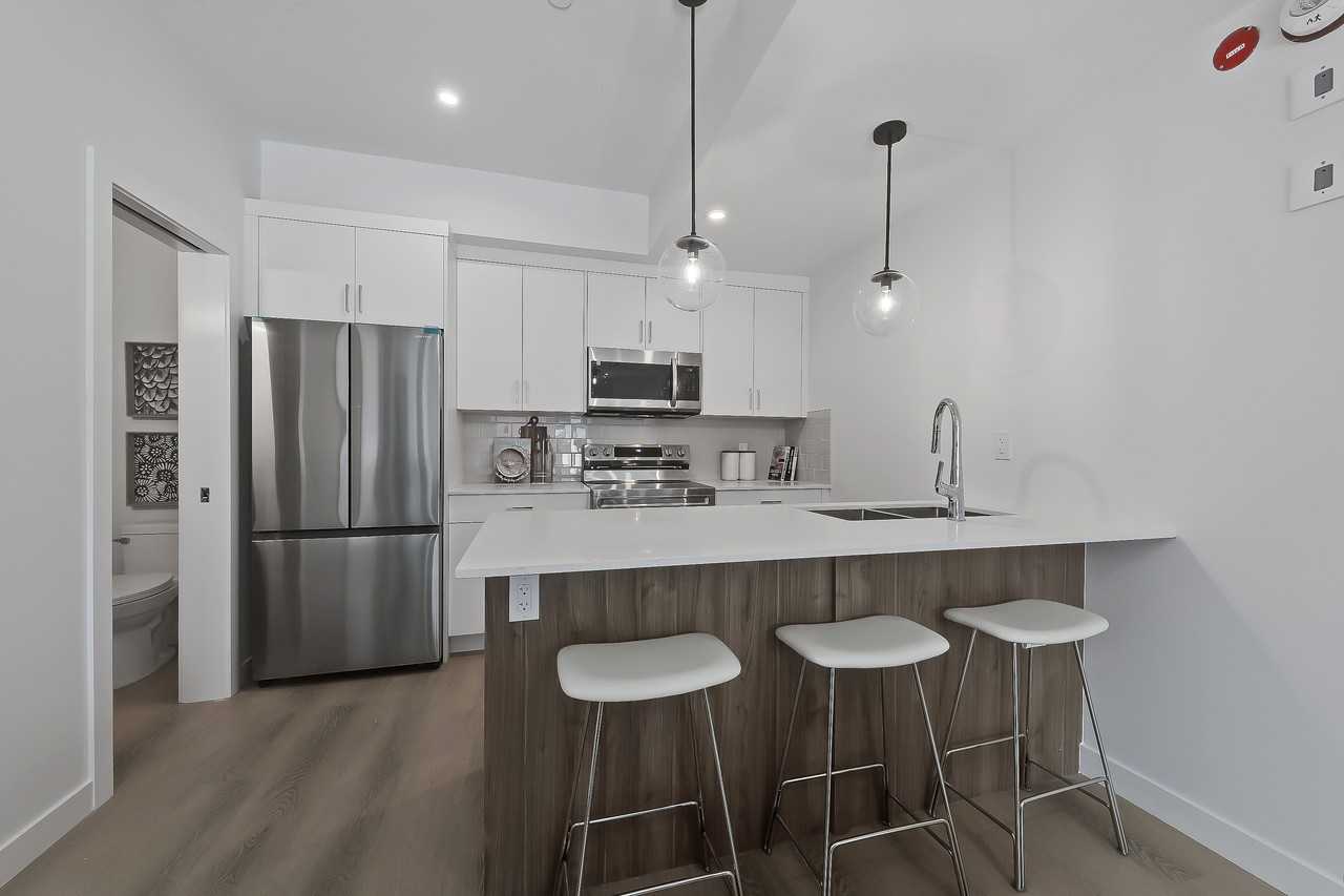 Bridgeland Avas - Photo 5 of 15