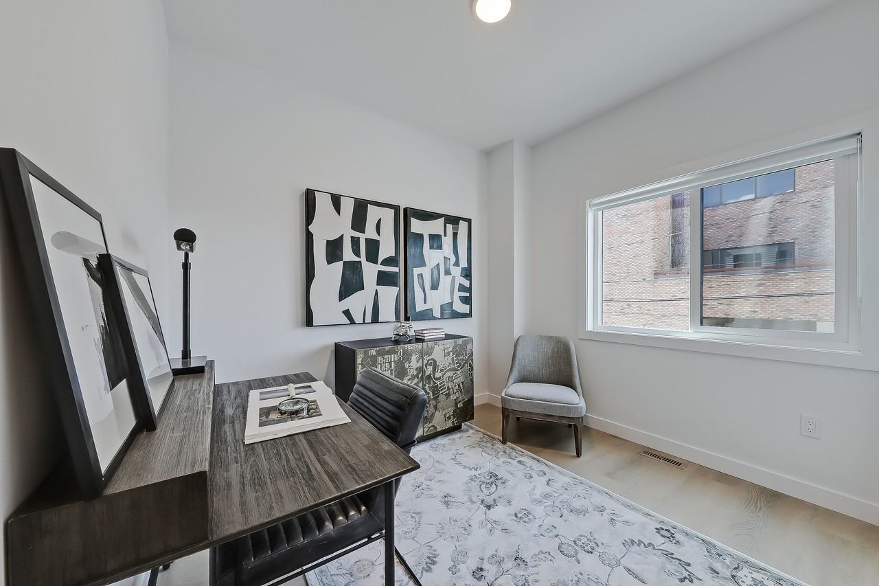 Bridgeland Avas - Photo 7 of 15