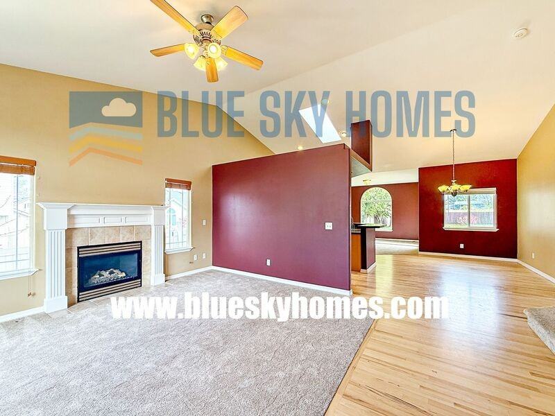 8480 W Harmonica Way - Photo 4 of 19