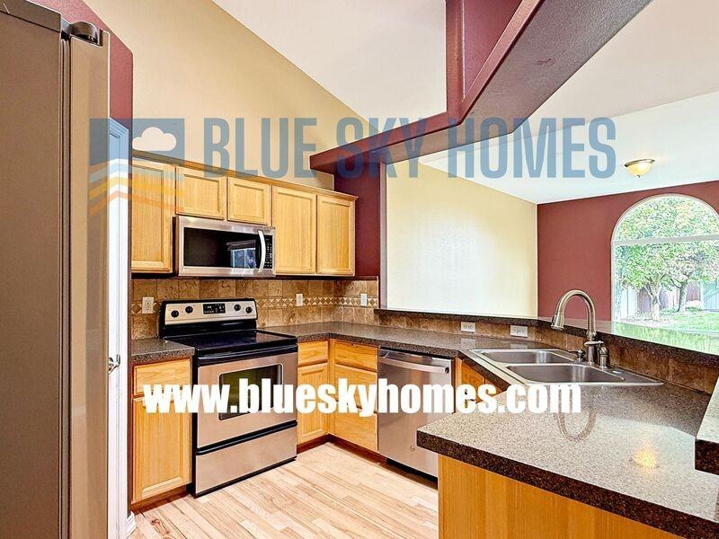 8480 W Harmonica Way - Photo 6 of 19