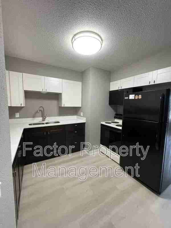 414 Allan Ave #204 - Photo 2 of 15