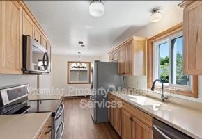 featured image of 300 Aristocrat Dr