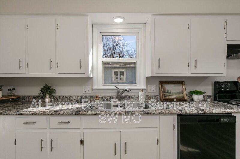 2137 W Brower St - Photo 7 of 15