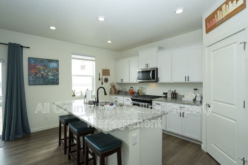 222 Haymaker Ln - Photo 3 of 25