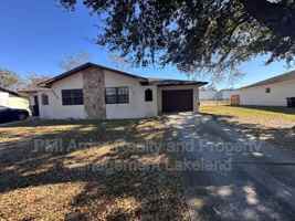 featured image of 3211 Julia Ct