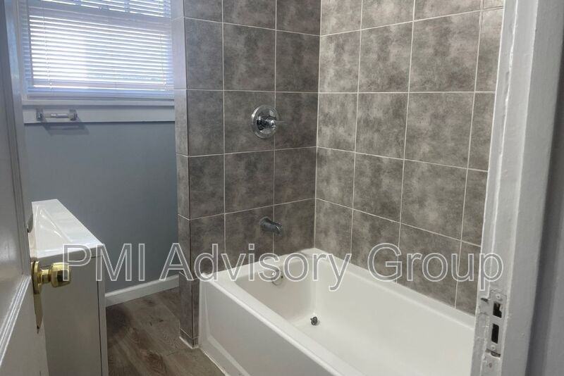 509 Sw 5th St #1 - Photo 6 of 10