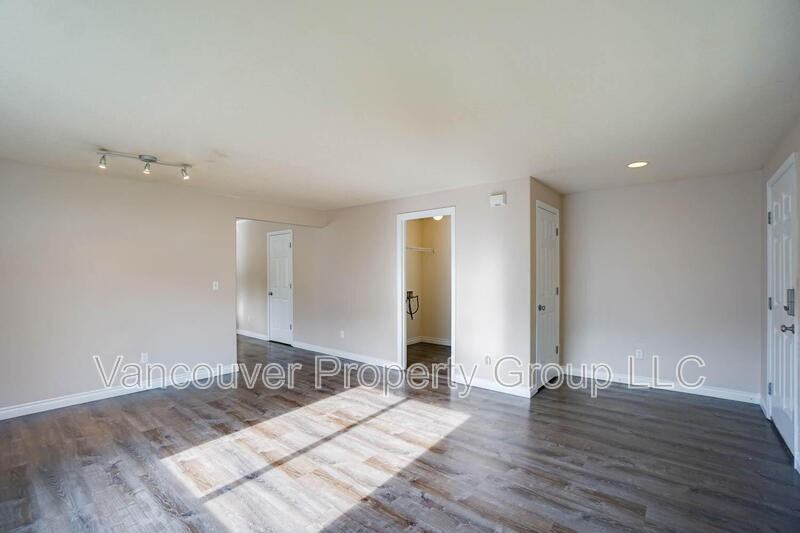 8601 Ne 84th St - Photo 5 of 28