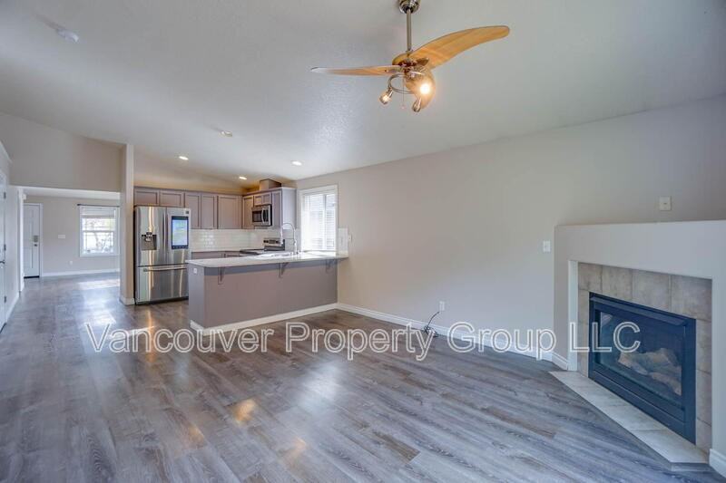 8601 Ne 84th St - Photo 7 of 28