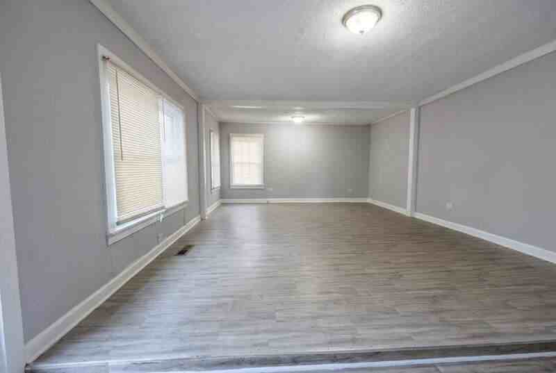 118 Cherry St - Photo 4 of 18