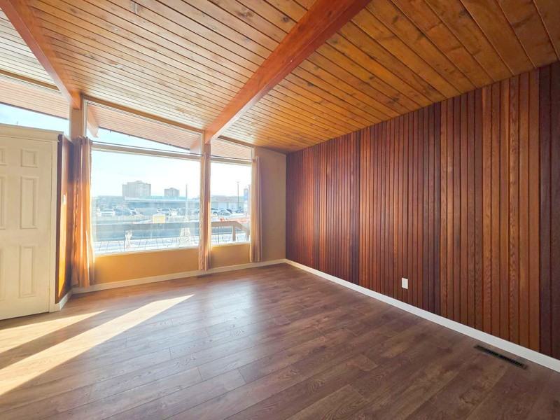 8820 Meadowlark Rd Nw - Photo 5 of 22