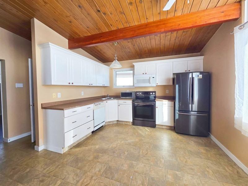 8820 Meadowlark Rd Nw - Photo 7 of 22