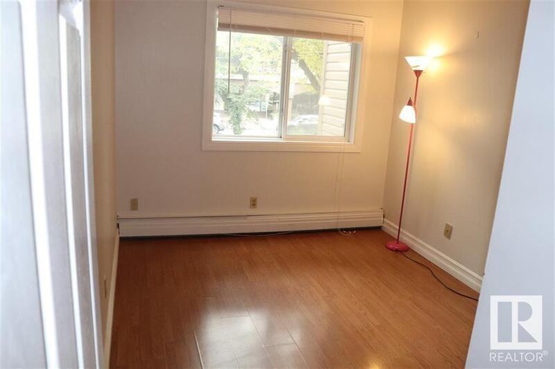 8149 111 St Nw #202 - Photo 5 of 11