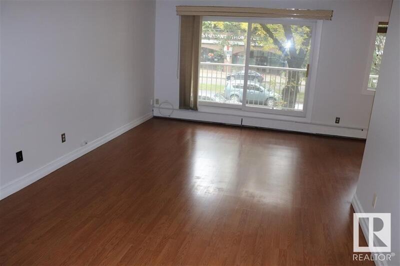 8149 111 St Nw #202 - Photo 6 of 11