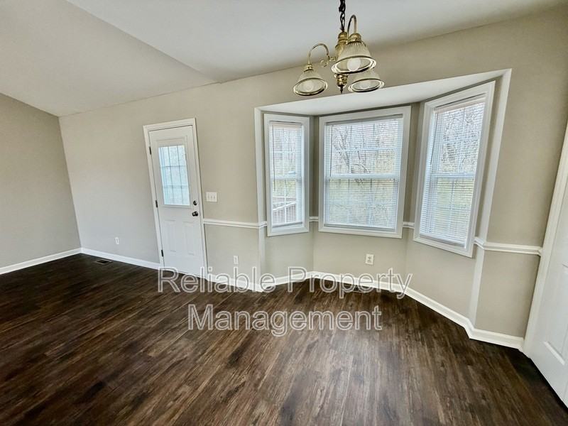 300 Melanie Ct - Photo 3 of 13
